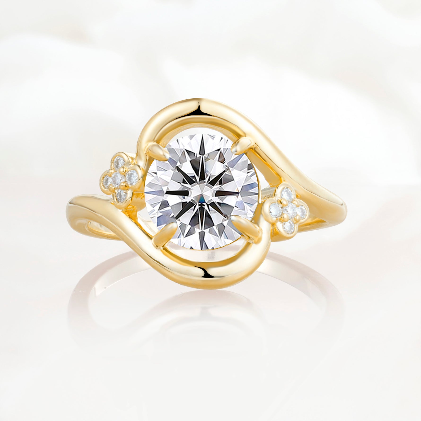 SR19482 Lab Diamond Ring - Yellow-Gold