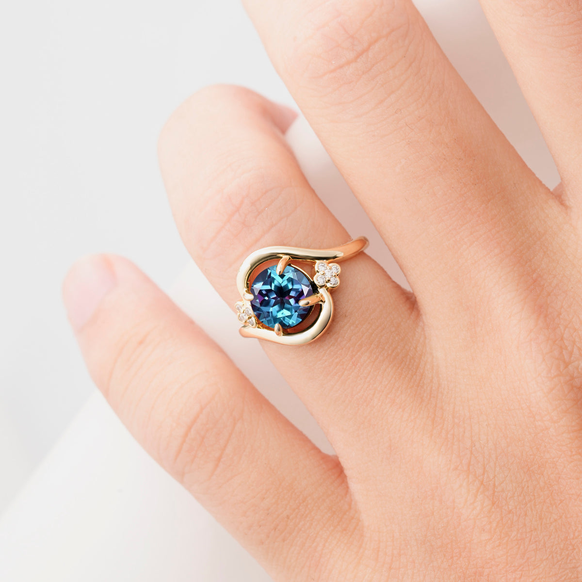 SR19482 Alexandrite Ring - Rose-Gold