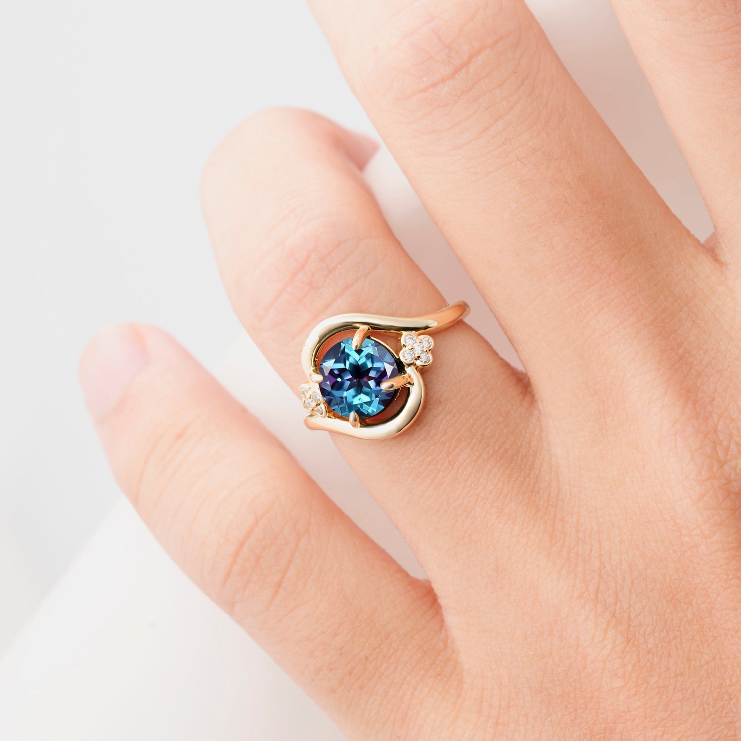 SR19482 Alexandrite Ring - Rose-Gold