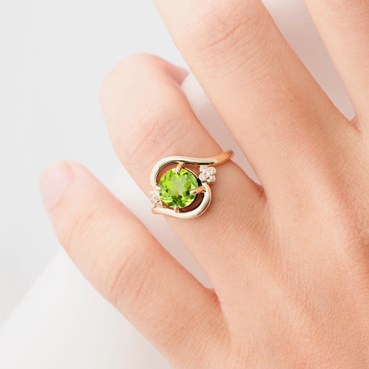 Classic Round Cut Peridot Engagement Ring