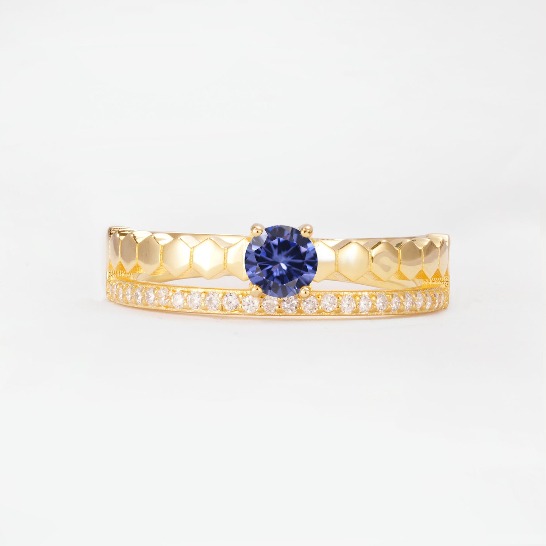 SR20086 Tanzanite Ring - Yellow-Gold