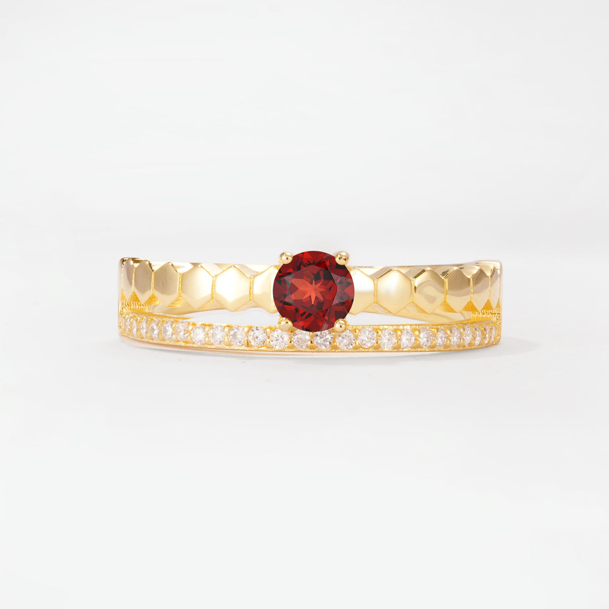 SR20086 Garnet Ring - Yellow-Gold