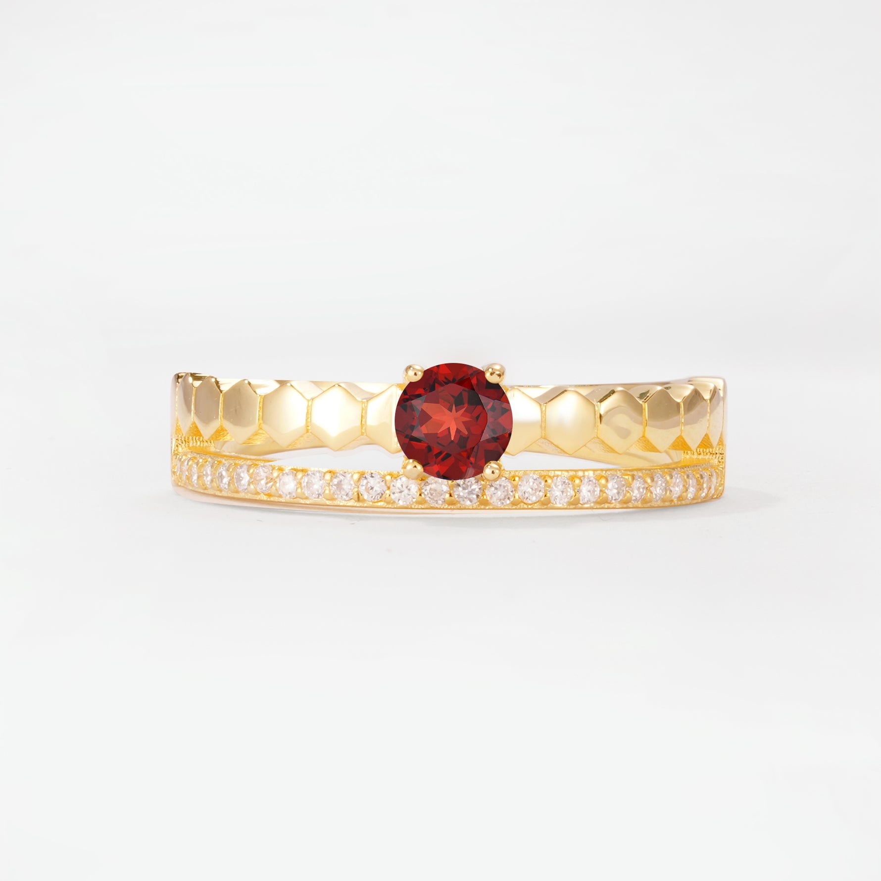 SR20086 Garnet Ring - Yellow-Gold