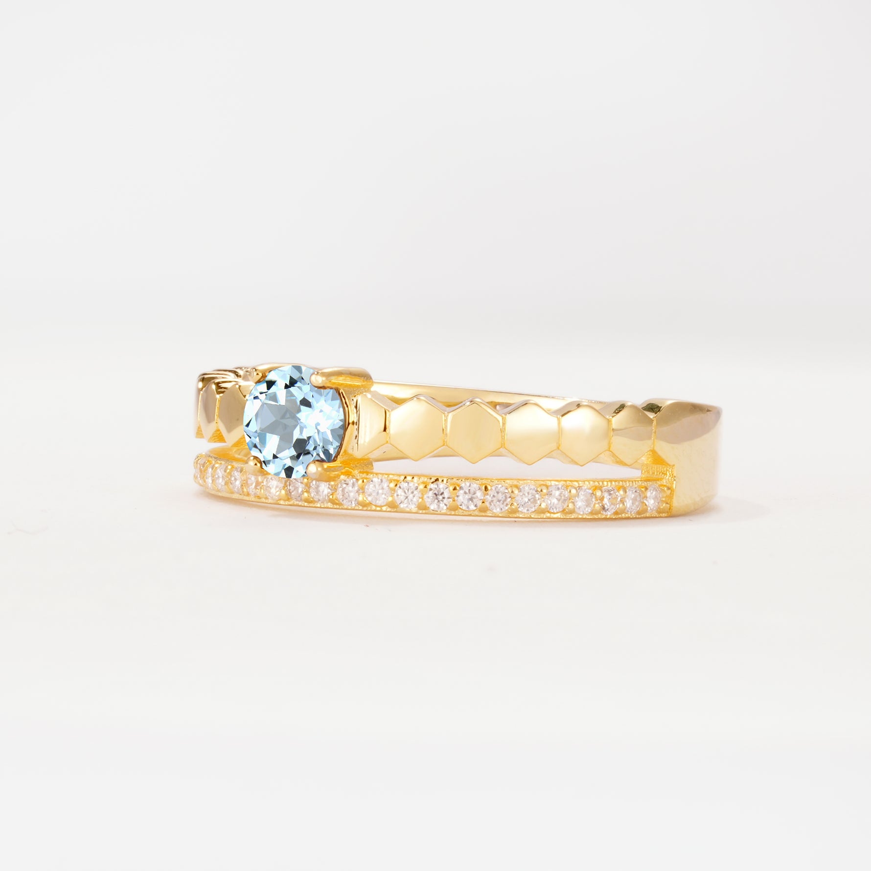 SR20086 Aquamarine Ring - White-Gold