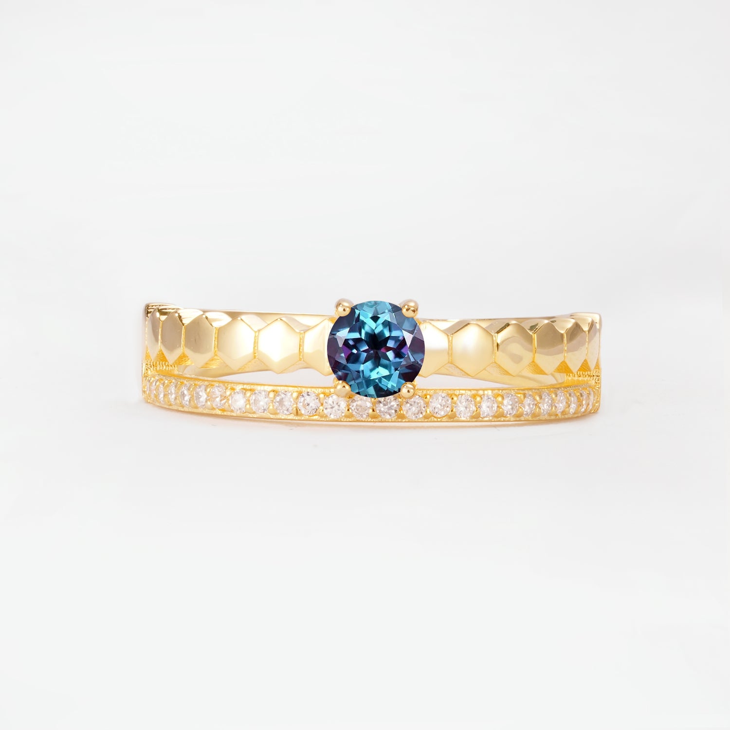 SR20086 Alexandrite Ring - Yellow-Gold