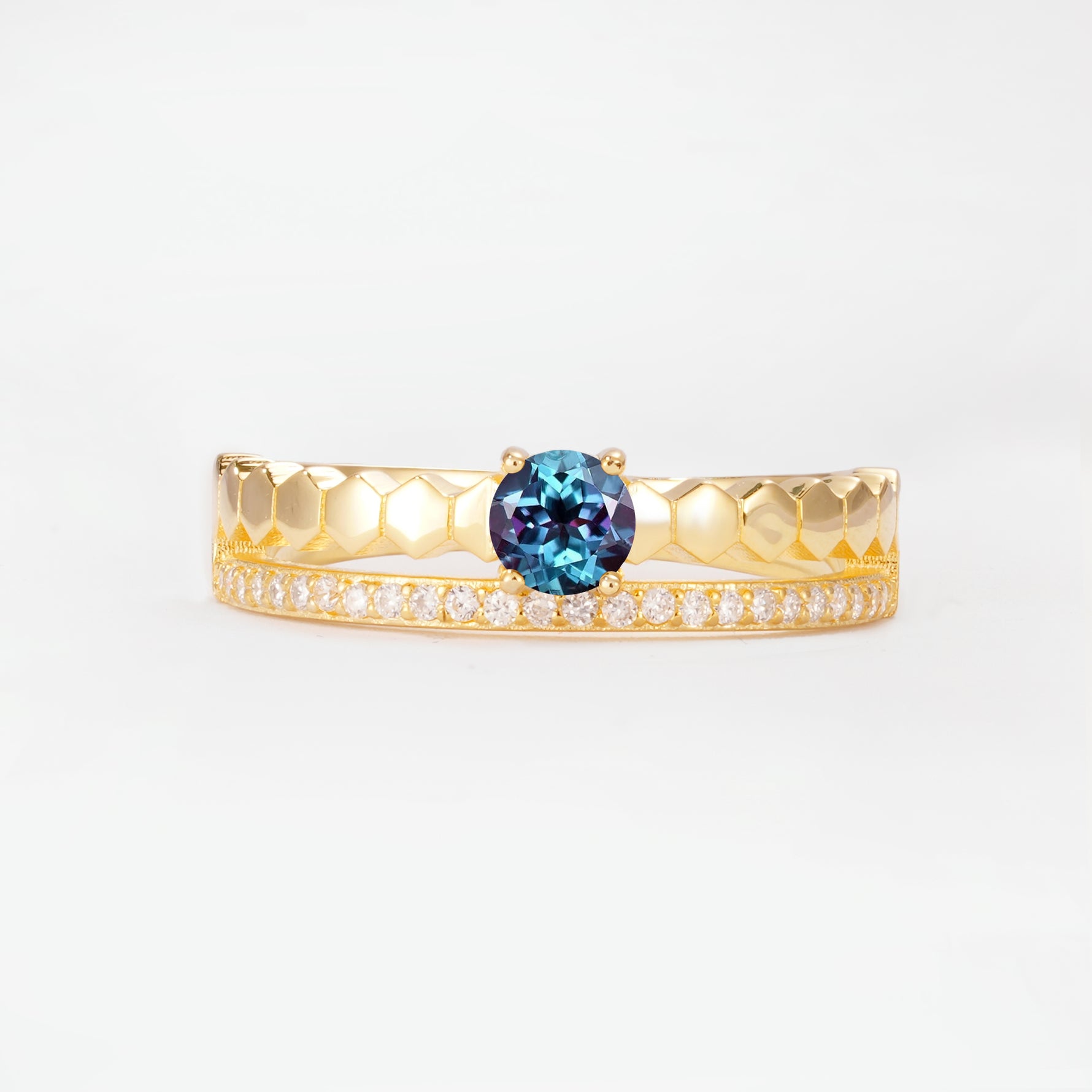 SR20086 Alexandrite Ring - Yellow-Gold