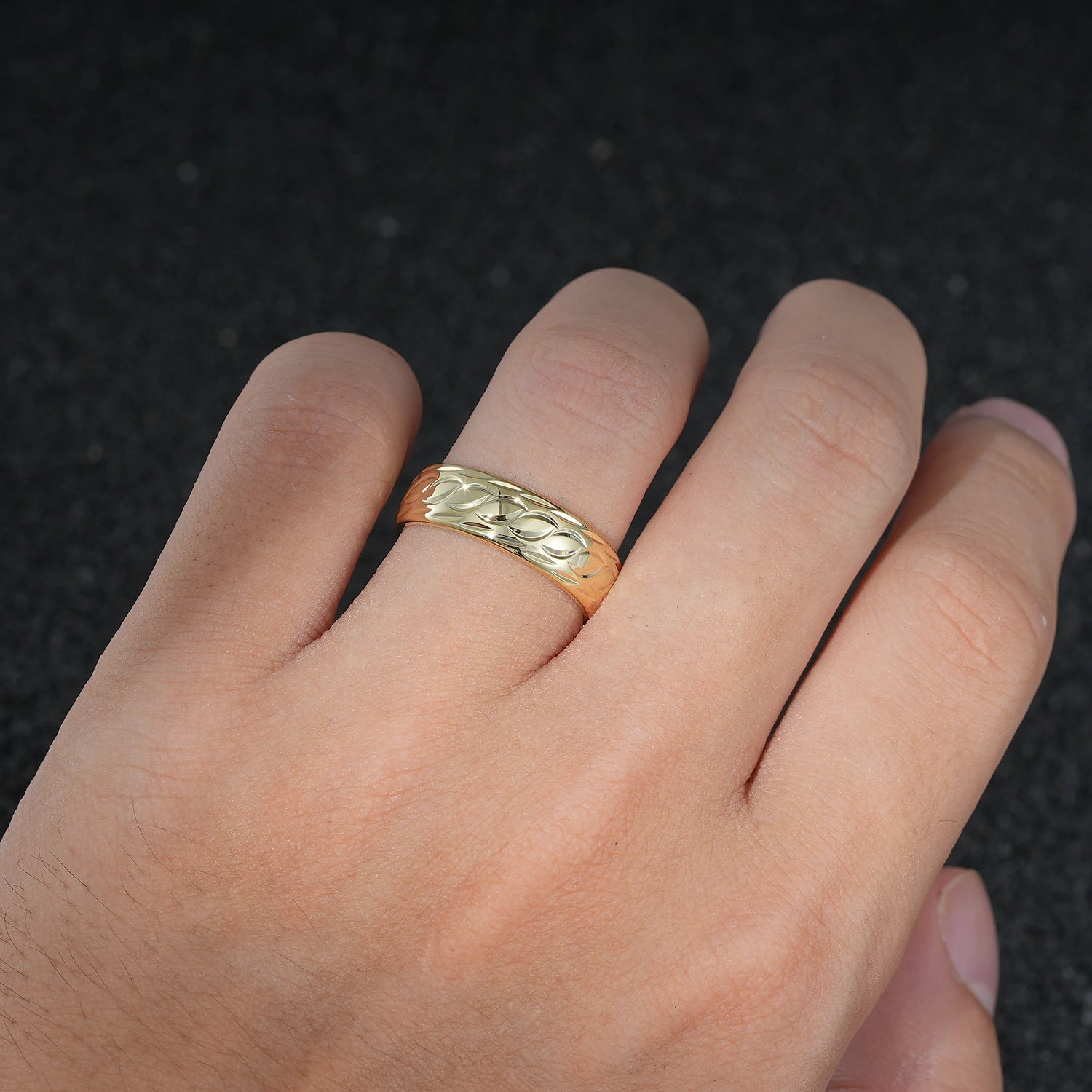 Botanical Leaf Men’s Wedding Band with Engraved Pattern - Additional view